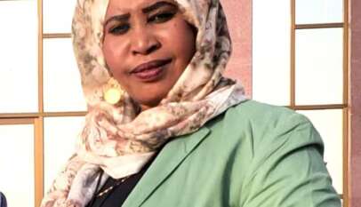 المليشيا تداهم منزل اسرة الصحفية زمزم خاطر بمدينة كتم وتقتاد افراد اسرتها لجهة غير معلومة