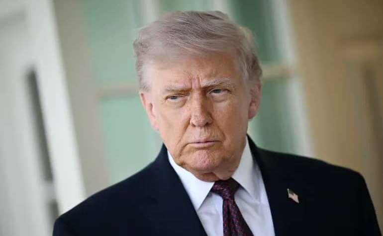 ترامب يؤكد قرب انتهاء الحرب وفانس يضع شروطاً لـ”صفقة كبرى” مع طهران