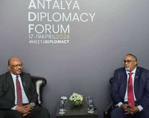 مجلس عمداء جامعة الخرطوم يتمسك بإغلاق المراكز الخارجية