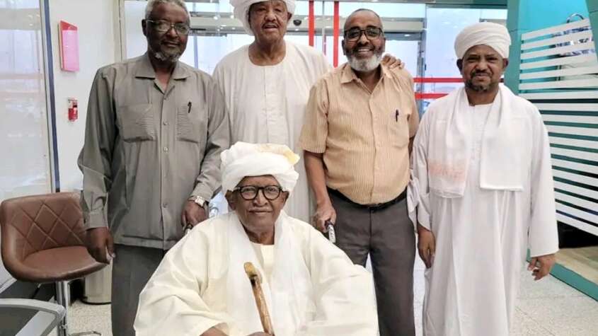 الخرطوم تستعد لإستقبال الخبير الاعلامي البروفيسور علي شمو الخرطوم تستعد لإستقبال الخبير الاعلامي البروفيسور علي شمو