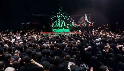 طهران تستعد لتشييع الزعيم علي خامنئي بعد تأكيد وفاته إثر غارة جوية طهران تستعد لتشييع الزعيم علي خامنئي بعد تأكيد وفاته إثر غارة جوية