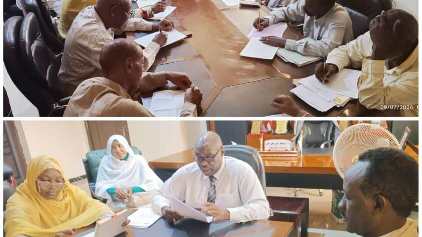 رئيس اللجنة المساندة لمالية البطولة المدرسية الافريقية يناشد الجهات الإعتبارية المساهمة في إنجاح البطولة رئيس اللجنة المساندة لمالية البطولة المدرسية الافريقية يناشد الجهات الإعتبارية المساهمة في إنجاح البطولة