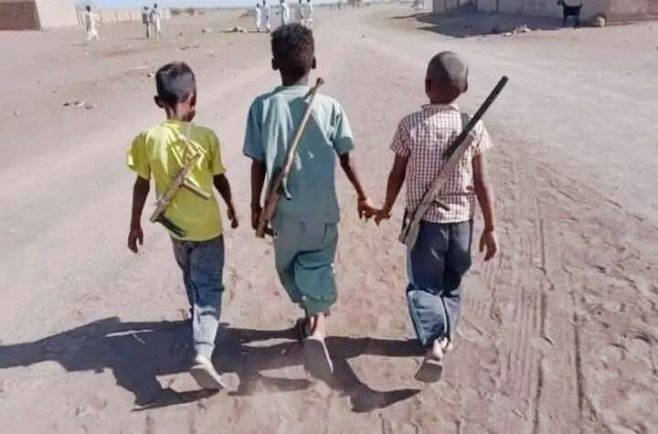 أنقذوا أطفالنا من اثار هذه الحرب اللعينة