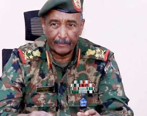 ‏البرهان: لا علاقة لي بلجنة الحوار